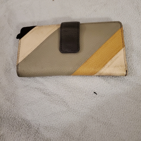 Guang Tong Multicolored Leather Wallet - Picture 1 of 4